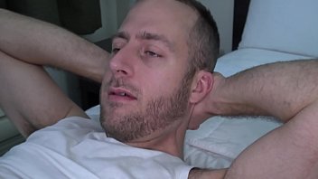 同性恋色情 醉酒他妈的