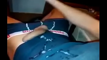 đồng tính nam tự đụ khiêu dâm