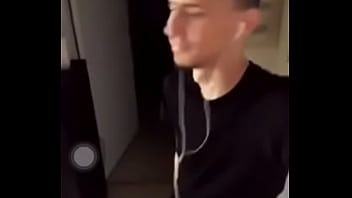 同性恋色情片 最好的朋友 业余隐藏