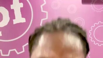 Çin gay solo porno