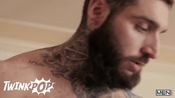 Çin gay solo porno