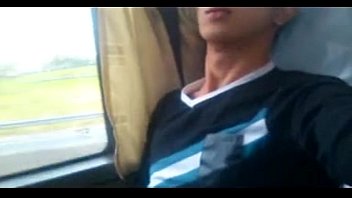 Đàn ông thẳng nóng bỏng có quan hệ tình dục đồng tính
