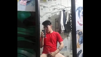 ống đồng tính lưng trần