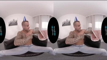người đồng tính nam đứng quan hệ tình dục với analfingering video xvideo