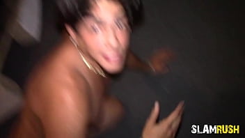 đồng tính fuck ở nơi công cộng
