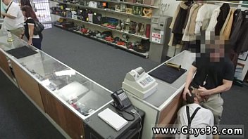 spycam của những người đàn ông đã kết hôn thực sự có quan hệ tình dục đồng tính