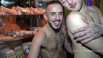gay çin şehvetli masaj porno