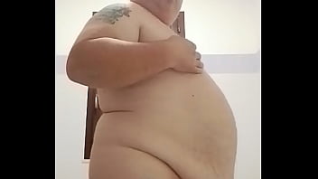 Josuke Gay Reddit mi