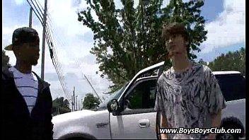 người đồng tính nam đứng quan hệ tình dục với analfingering video xvideo