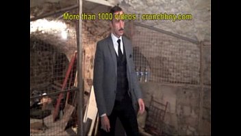 quan hệ tình dục đồng tính nghiệp dư với đàn ông da trắng và đàn ông da đen